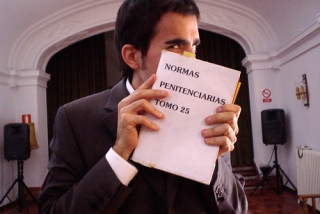 Consigue escapar de la penitenciaría